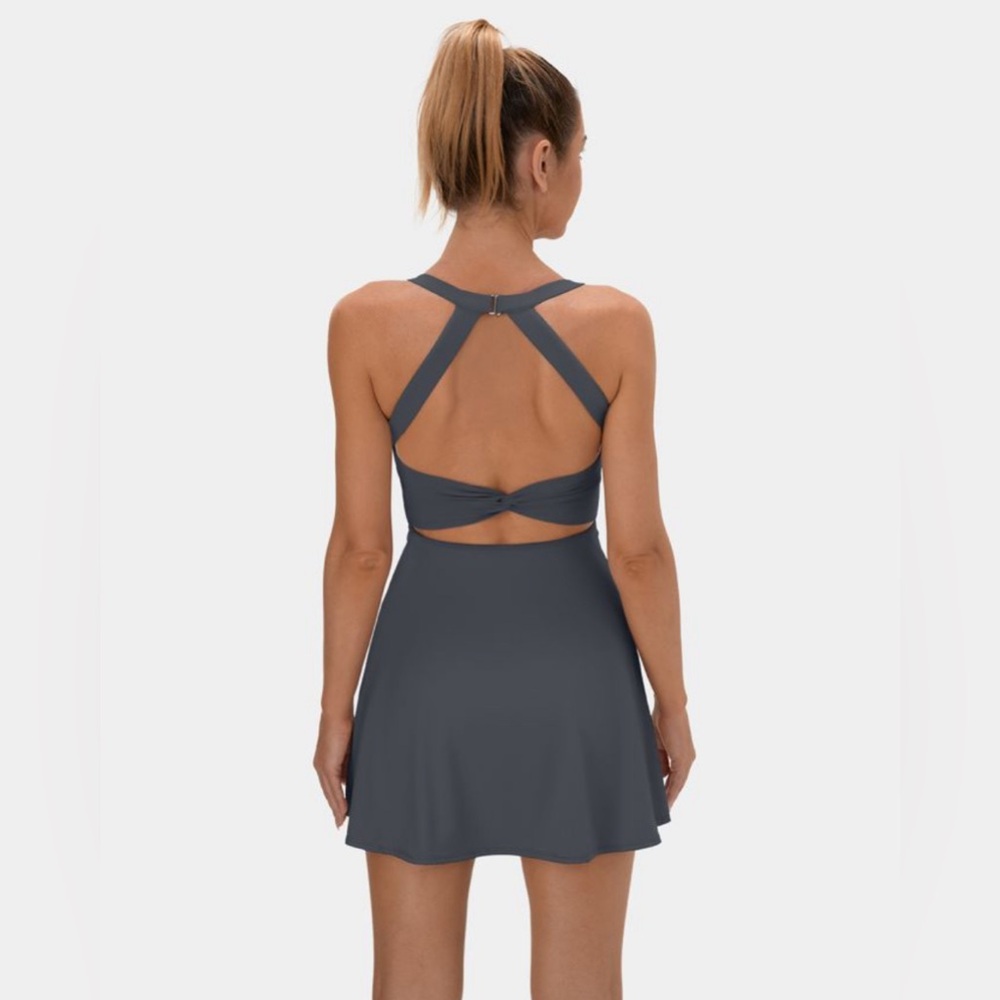 Size medium Halara active dress. New with tags. Smoke free & pet free home.